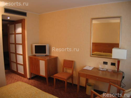 Best Western City Hotel 13